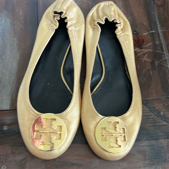 Tory Burch Shoes - Tory Burch Gold Ballet Flat size 7